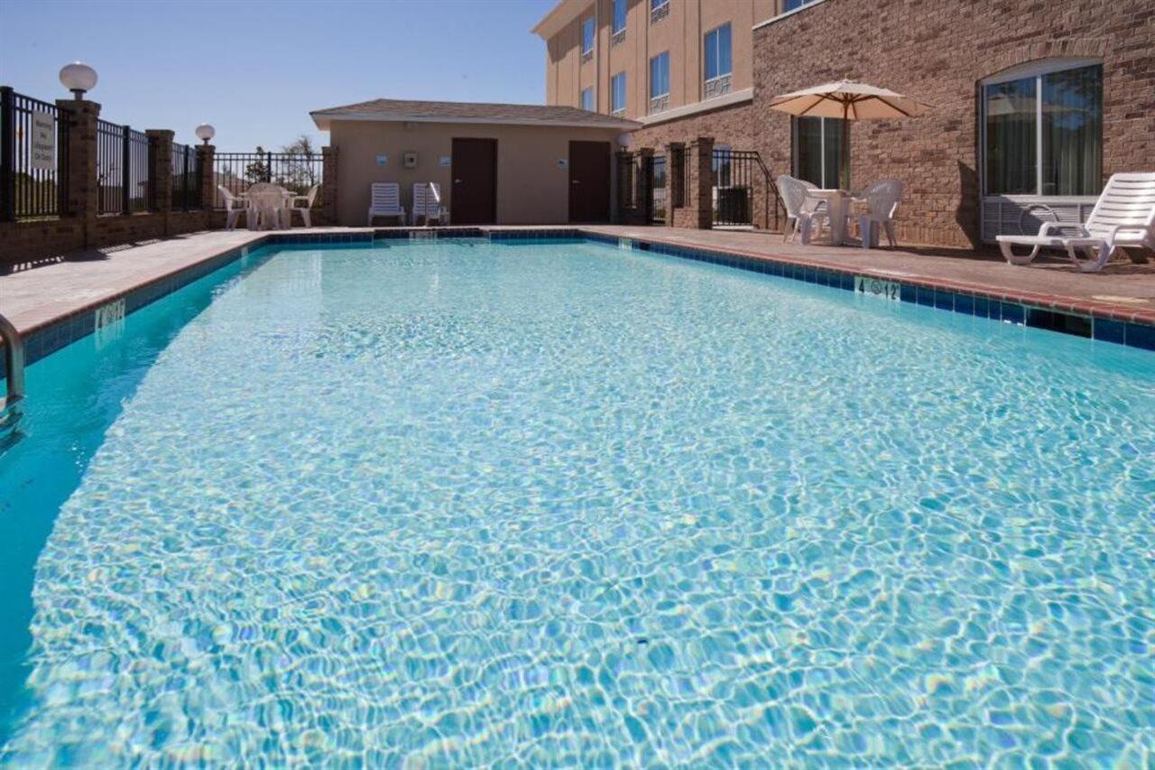 Holiday Inn Express Winona By Ihg Esterno foto