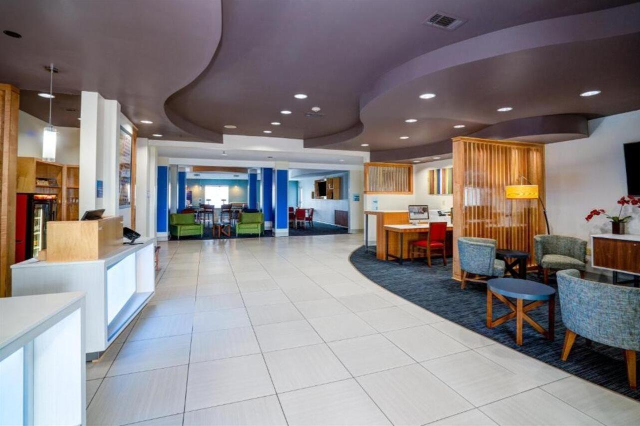Holiday Inn Express Winona By Ihg Esterno foto